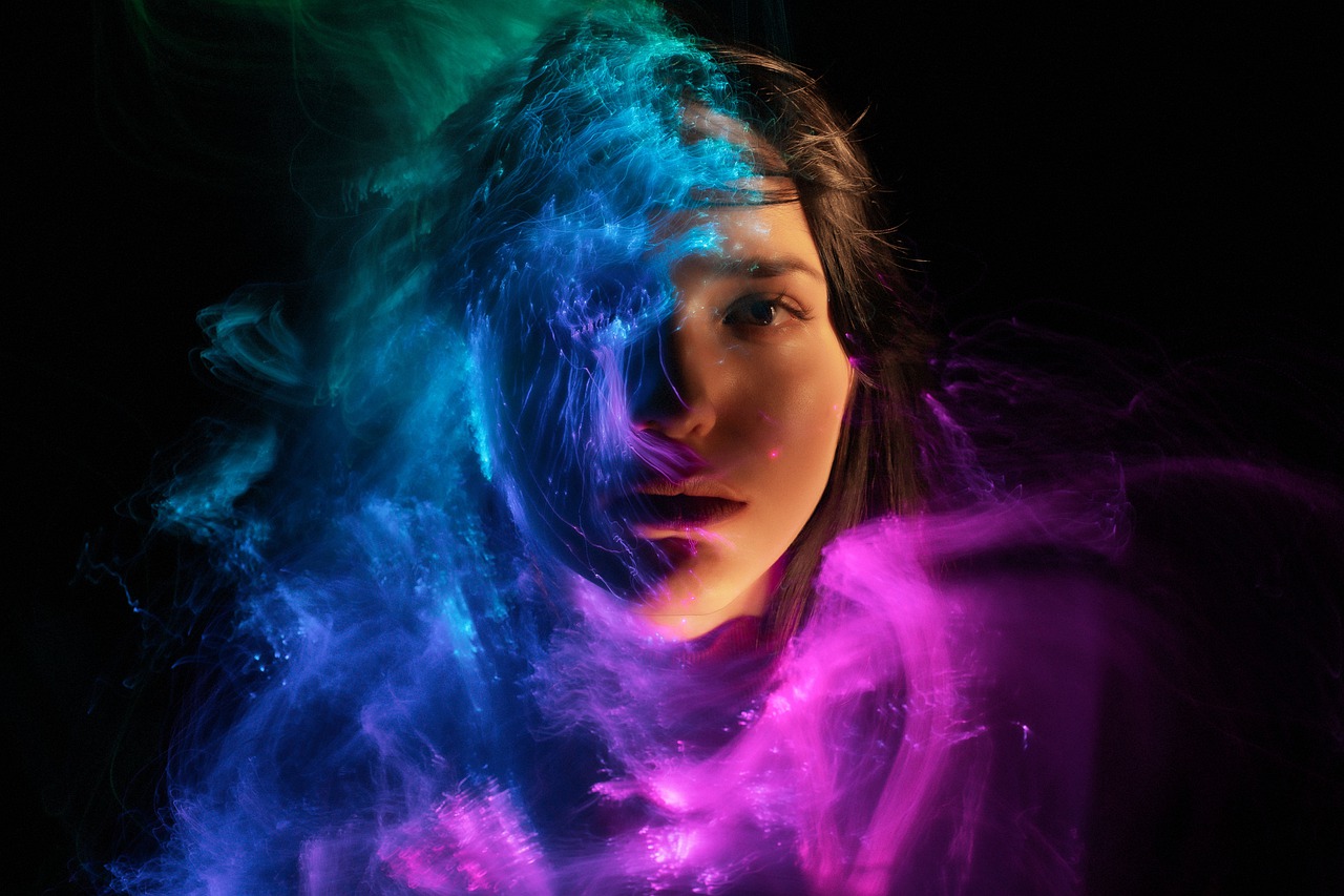 woman face light painting abstract 5582333