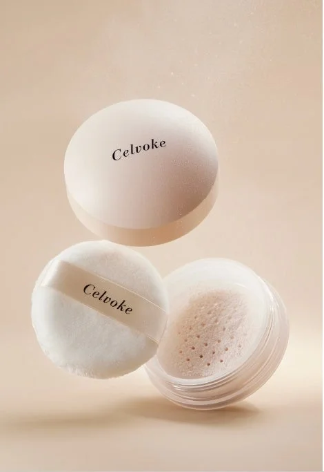 Celvoke Rare Glow Airy Reflect Powder y su borla