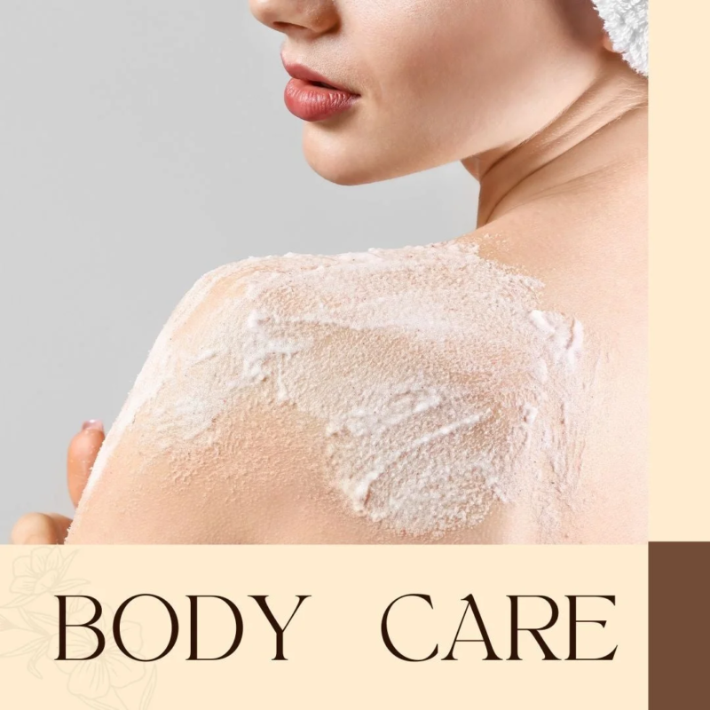 Mujer recibiendo un tratamiento corporal de exfoliaci&oacute;n