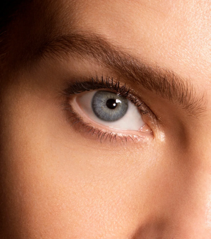 Ojo humano en primer plano