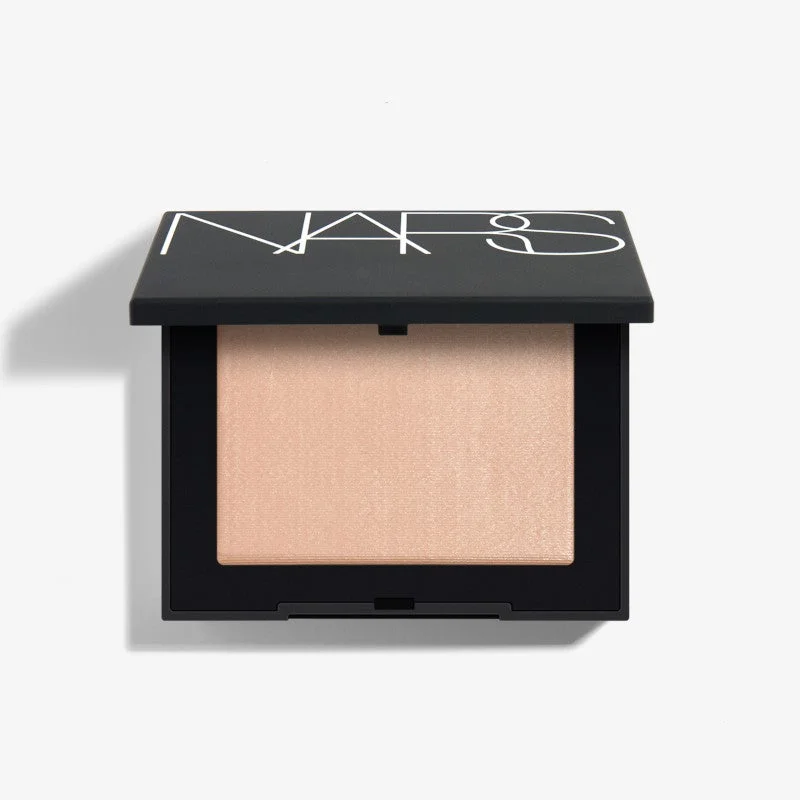 NARS Light Reflecting Setting Powder Pressed N detalle