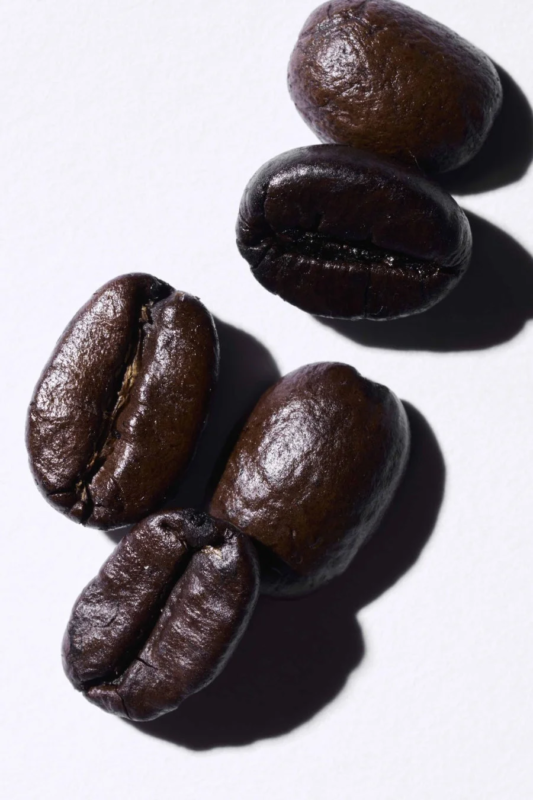 Granos de caf&eacute;