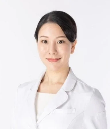 Dra. Ayaka Nishikawa, Directora General de Dermatolog&iacute;a de 湘南美容クリニック