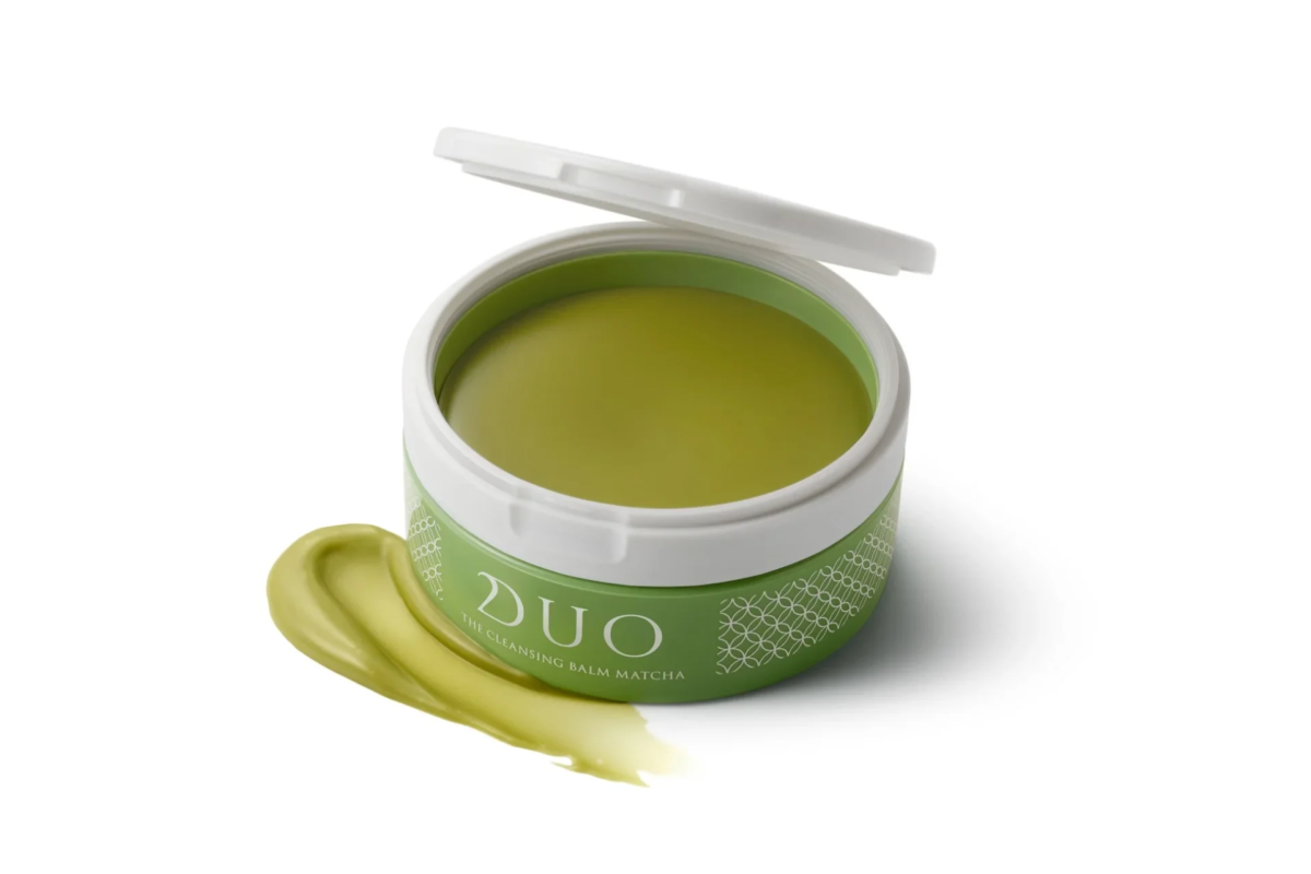 Envase y textura del b&aacute;lsamo de matcha