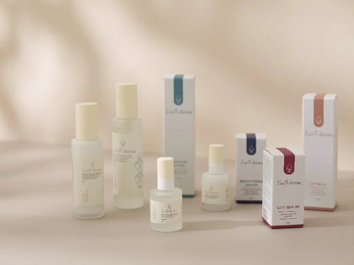Productos de skincare Earth dérma