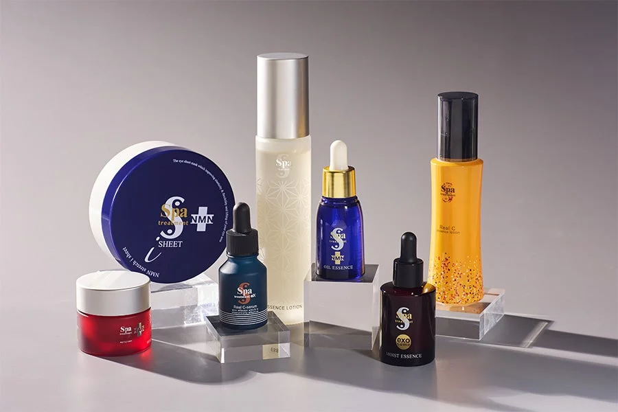 Variedad de productos de cuidado de la piel de Spa treatment