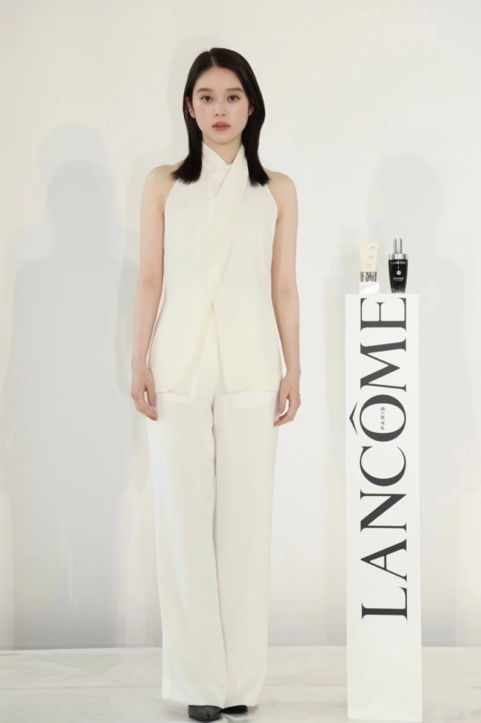 Akari Takaishi, nueva Embajadora de LANCÔME Japón
