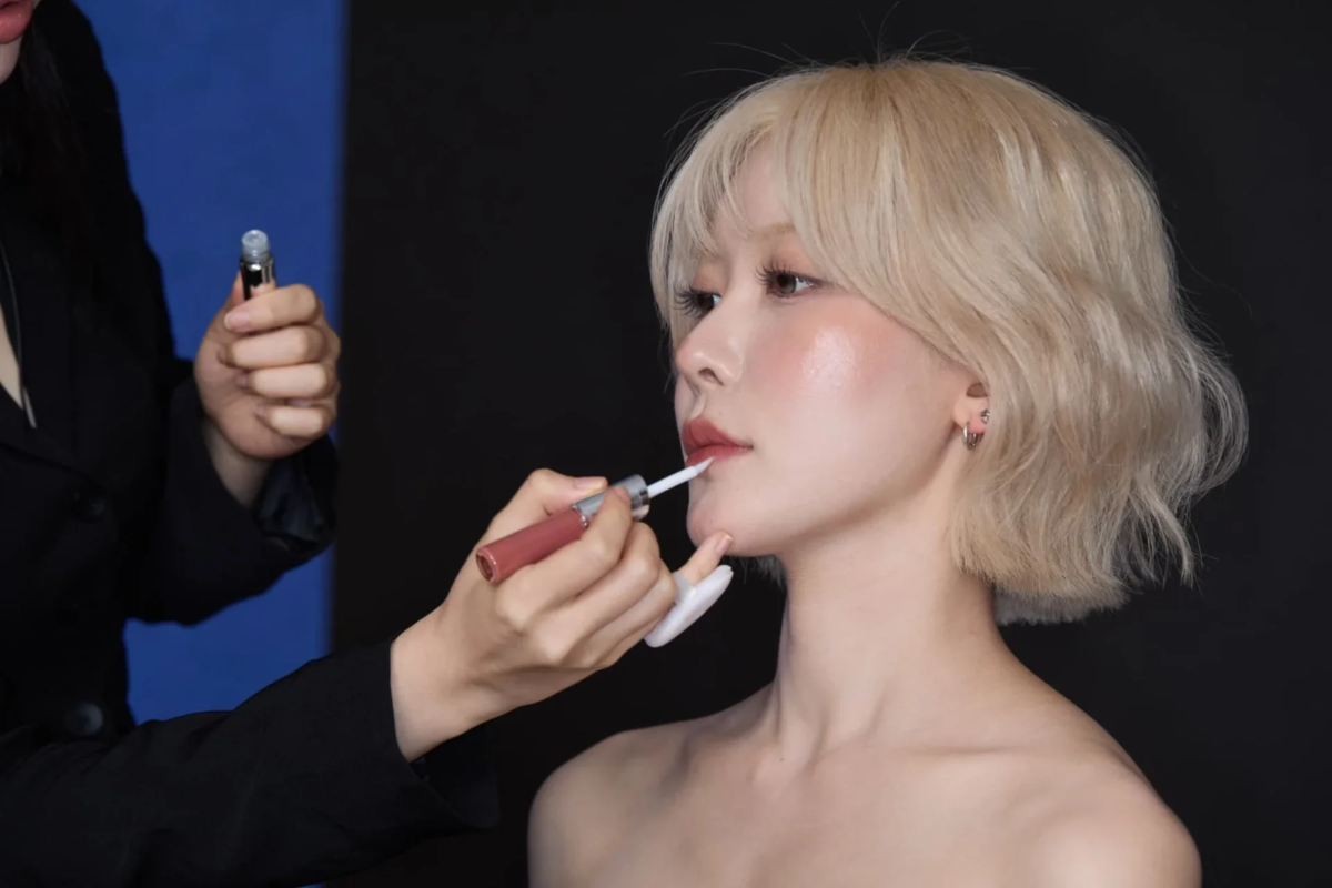 Maquilladora YOON SOJEONG en el escenario