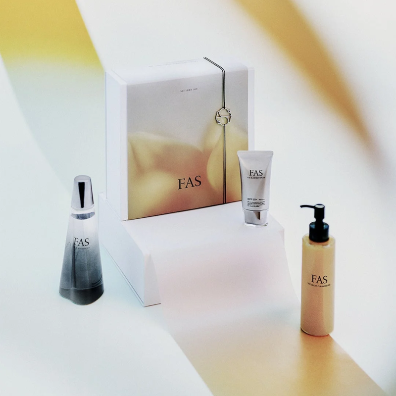 Caja de regalo FAS con productos