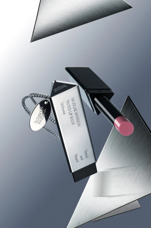 B&aacute;lsamo labial tintado MUZIGAE MANSION