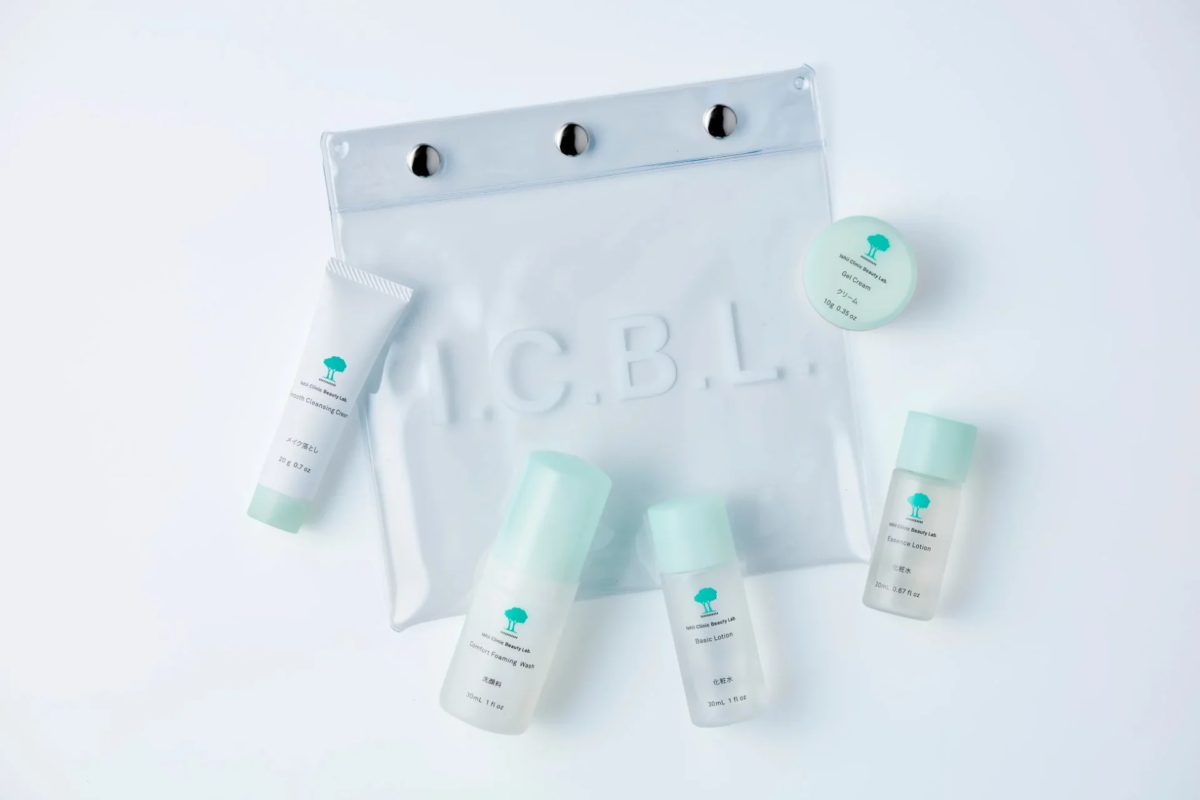 Travel Kit de Ishii Clinic Beauty Lab.