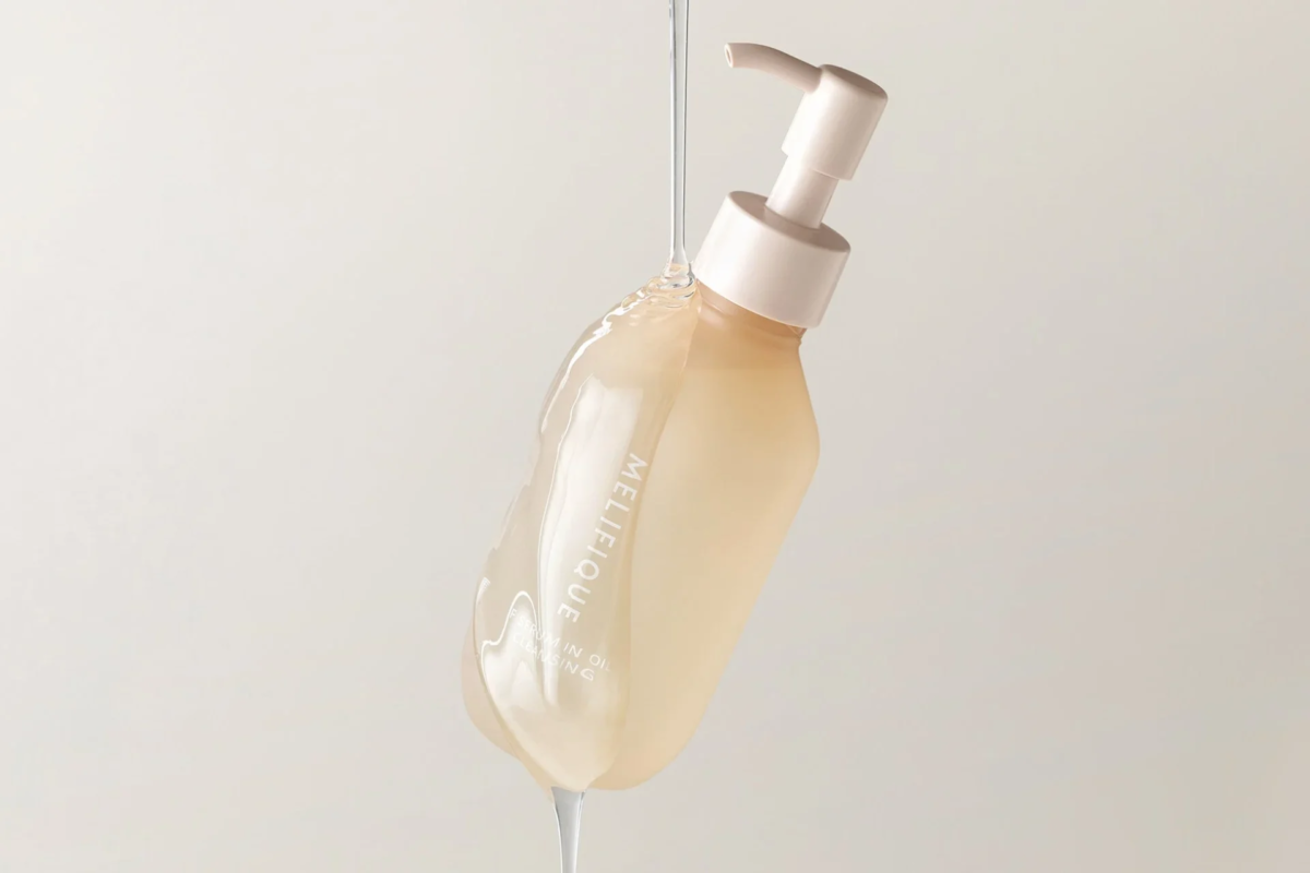 MELIFIQUE F Serum-in-Oil Cleansing goteando