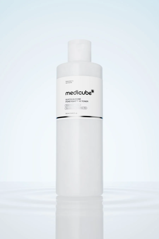 Botella de Glycylglycine PORETIGHT™ 10 Toner de Medicube