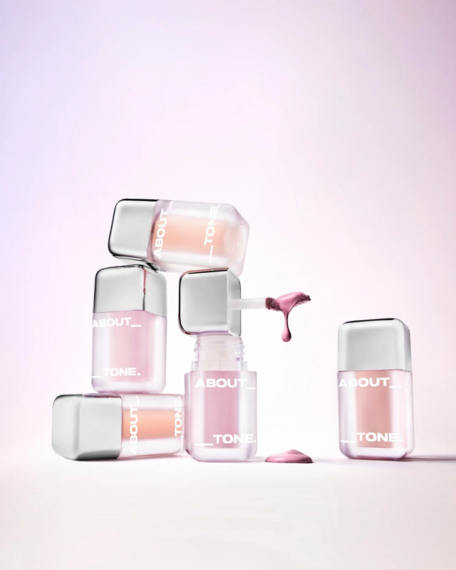 Skin Layer Fit Cheek