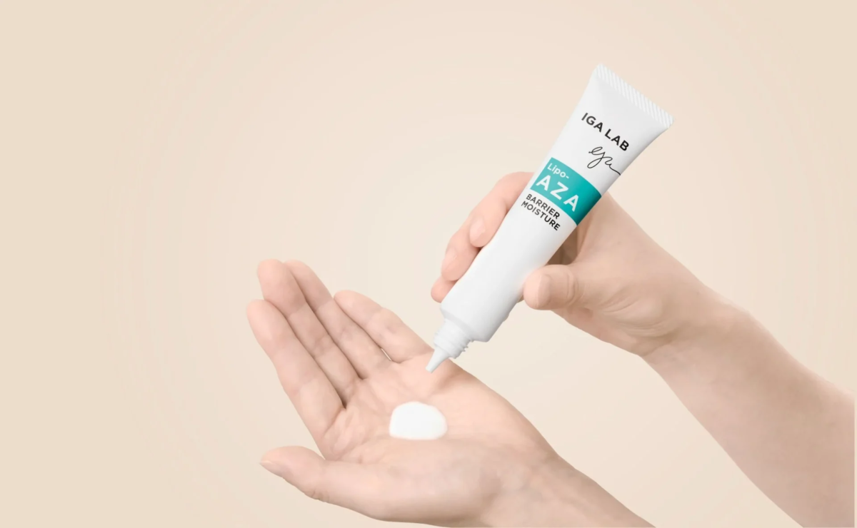 Aplicación de LipoAZA Barrier Moisture