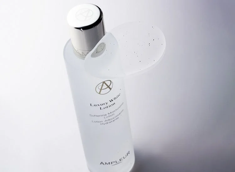 Luxury White Lotion de AMPLEUR