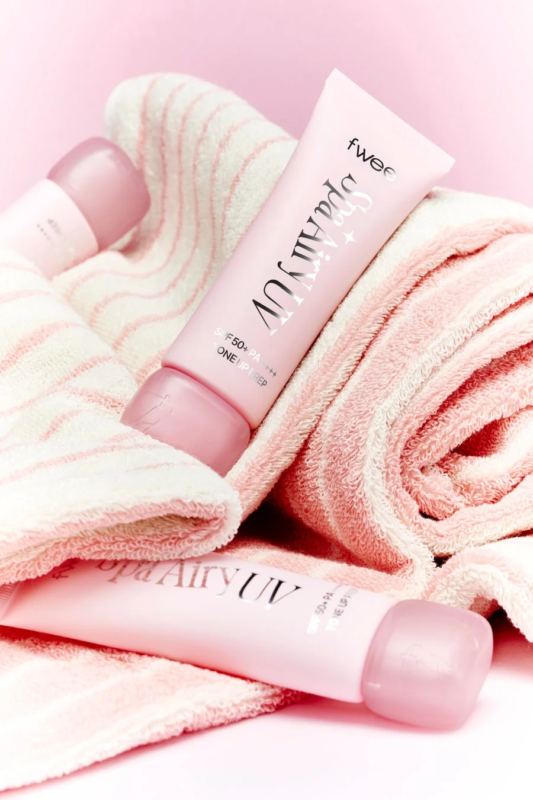 fwee Spa Airy UV Tone Up Base