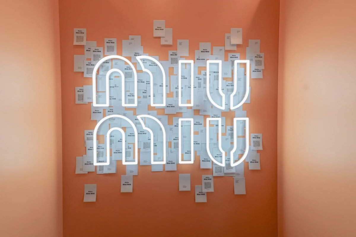 Miu Miu Neon Sign