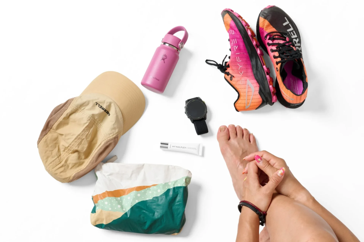 Equipo de running y productos de cuidado para pies