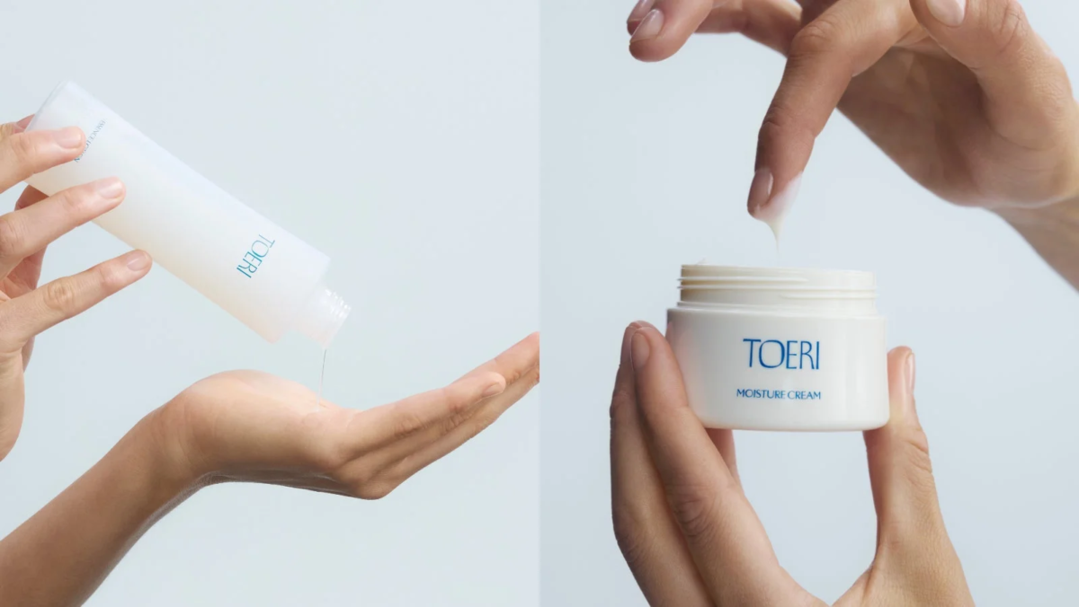 Aplicación de TOERI Essence Lotion y Moisture Cream